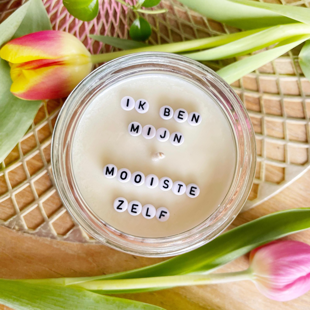 IK BEN MIJN MOOISTE ZELF